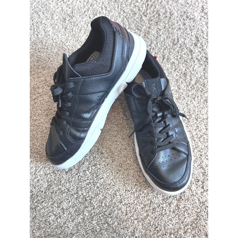 ON The Roger Clubhouse 'Black White'‎  SZ 8.5